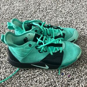 Nike Kids' Teal and Black Sneakers